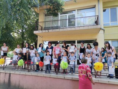 "Успяваме заедно" - 2020/2021 учебна година 8